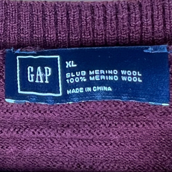 Gap Mens Sweater Wool Size XL/M *see listing*For Size V Neck Red Blue Stripe - Picture 2 of 16